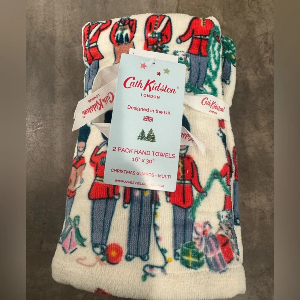 Cath KIDSTON set of 2 100% cotton super soft plush towels for ur kitchen or bath